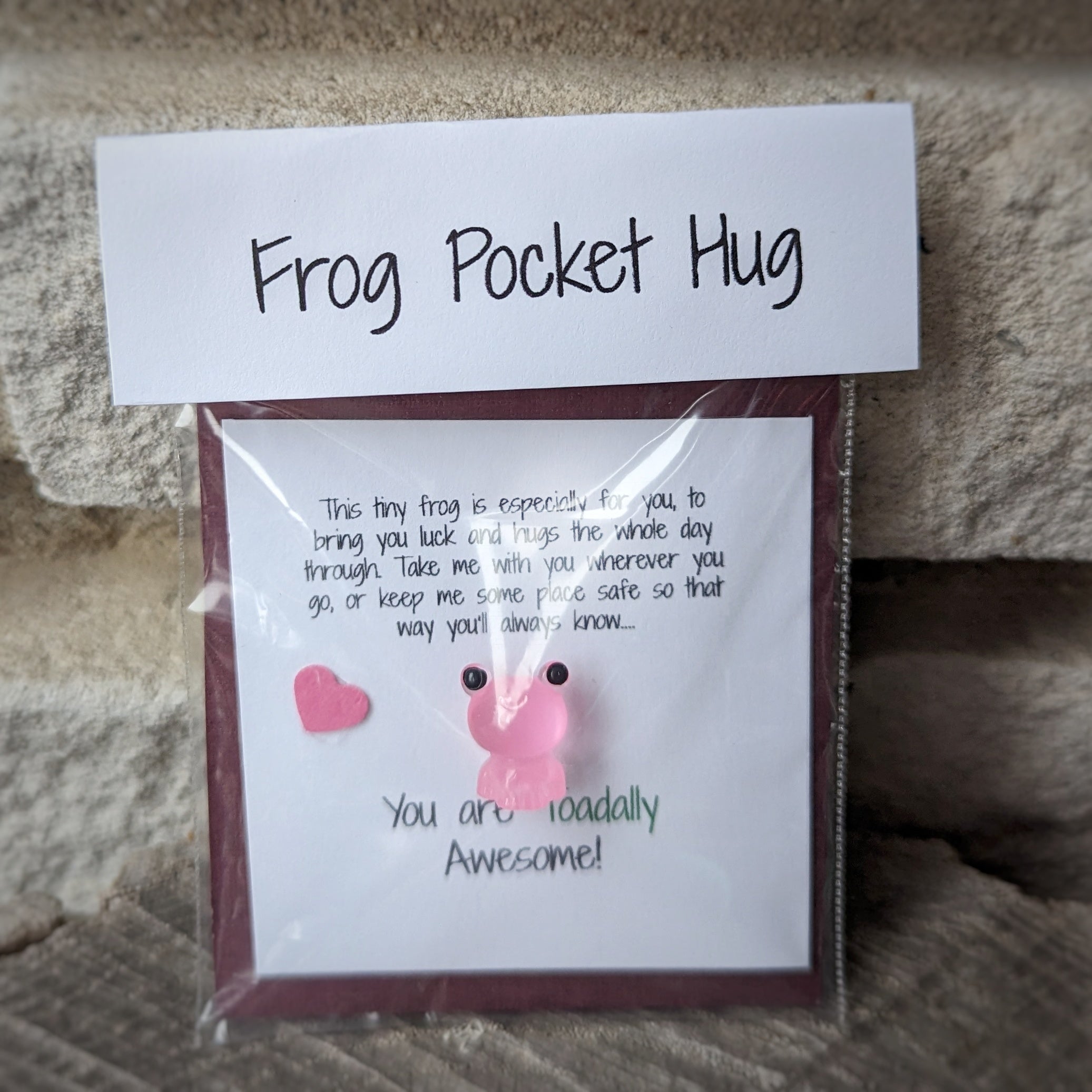Pocket Hug frogs